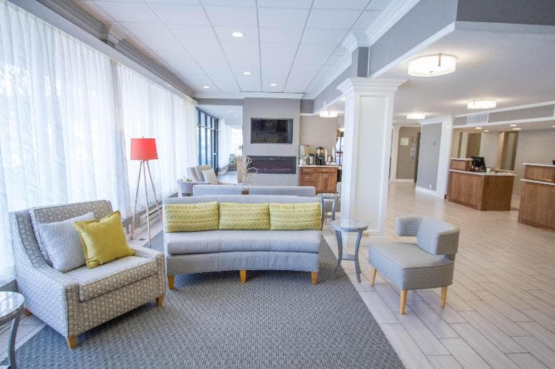 Holiday Inn Blmgtn Arpt South-Mall Area 2