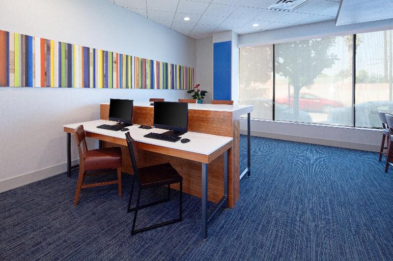 Holiday Inn Express Los Angeles - LAX Airport photo 1