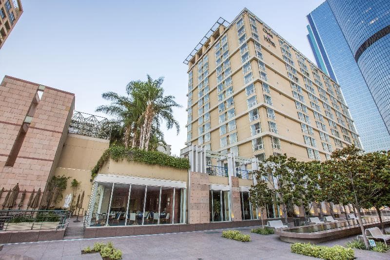 Omni Los Angeles Hotel at California Plaza 5