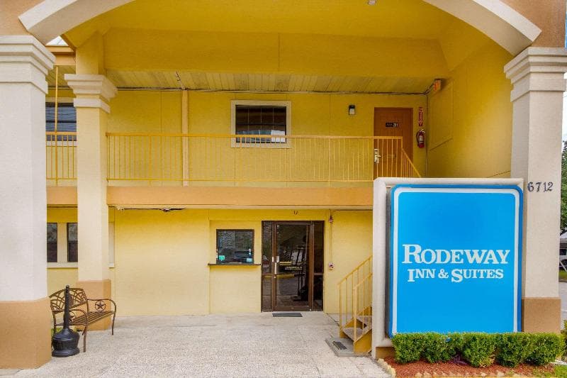 Rodway Inn & Suites Houston Medical Center 5