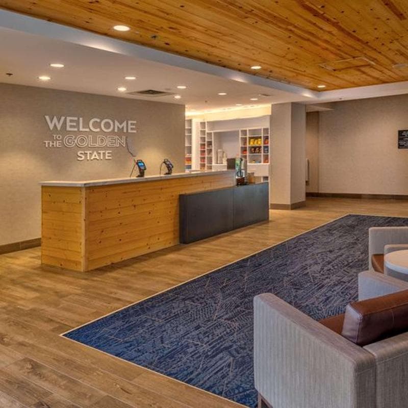 Hampton Inn & Suites South Lake Tahoe 3