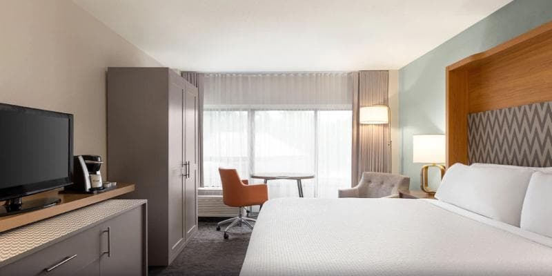 Holiday Inn Orlando-International Airport photo 1