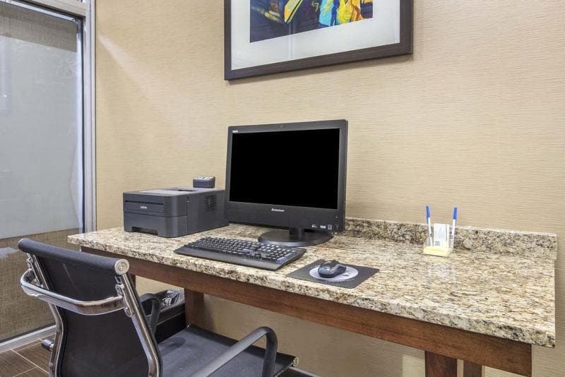 Comfort Inn Memphis Downtown 4