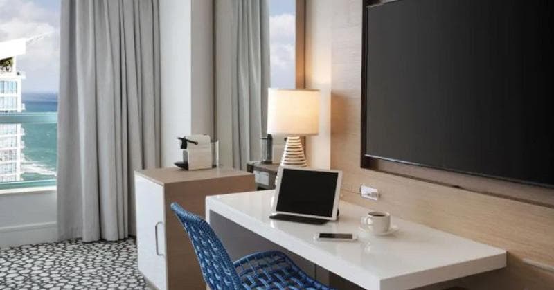 Diplomat Beach Resort Hollywood, Curio Collection by Hilton 5