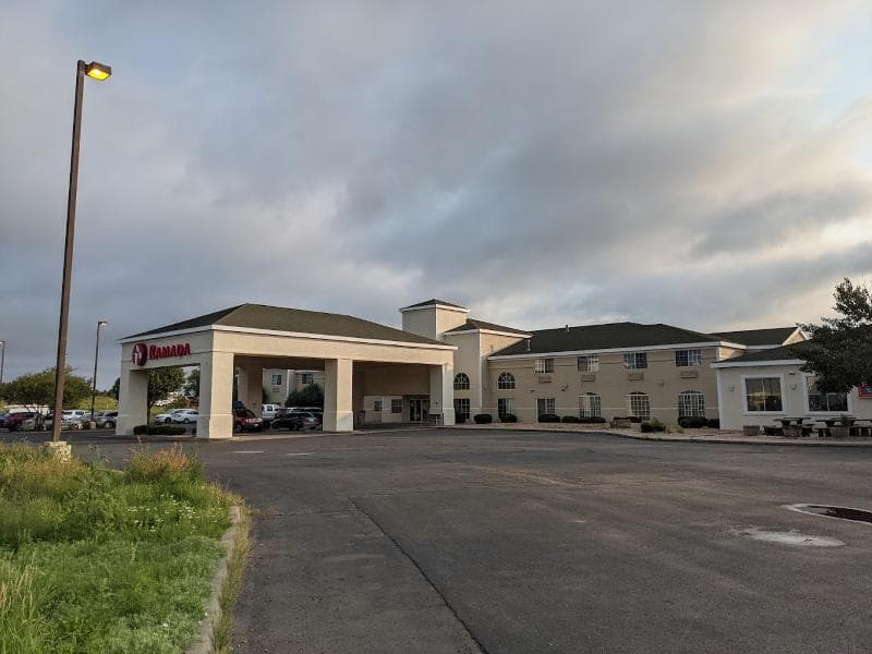 Ramada by Wyndham Williams/Grand Canyon Area photo 1
