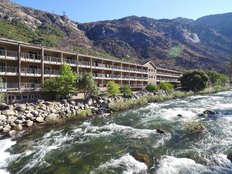 Yosemite View Lodge photo 1