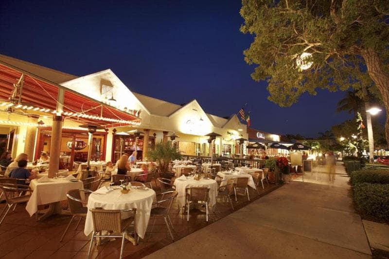 The Capri Inn 5
