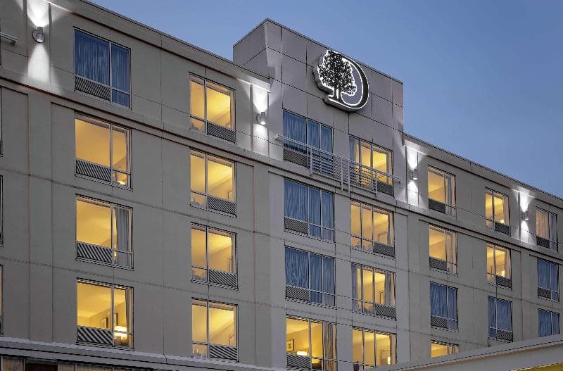 DoubleTree by Hilton Boston Bayside 3