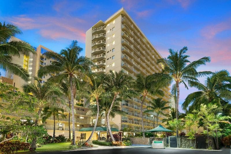 Courtyard Waikiki Beach photo 1