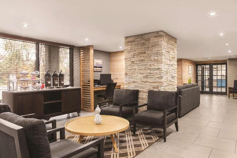 Country Inn & Suites by Radisson, Williamsburg Eas 5