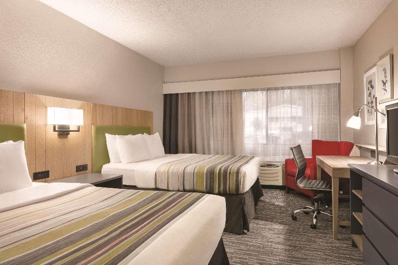Country Inn & Suites by Radisson, Williamsburg Eas 4