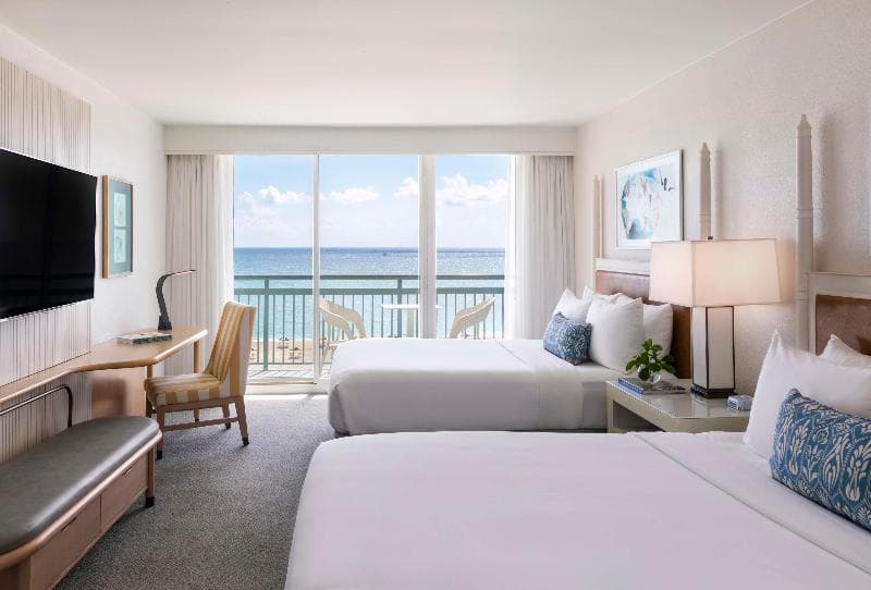 The Singer Oceanfront Resort, Curio Collection by Hilton 5