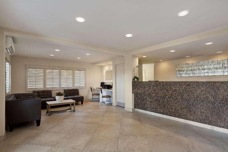 Days Inn by Wyndham San Diego Hotel Circle 3