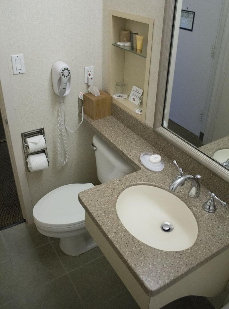Handlery Hotel 5