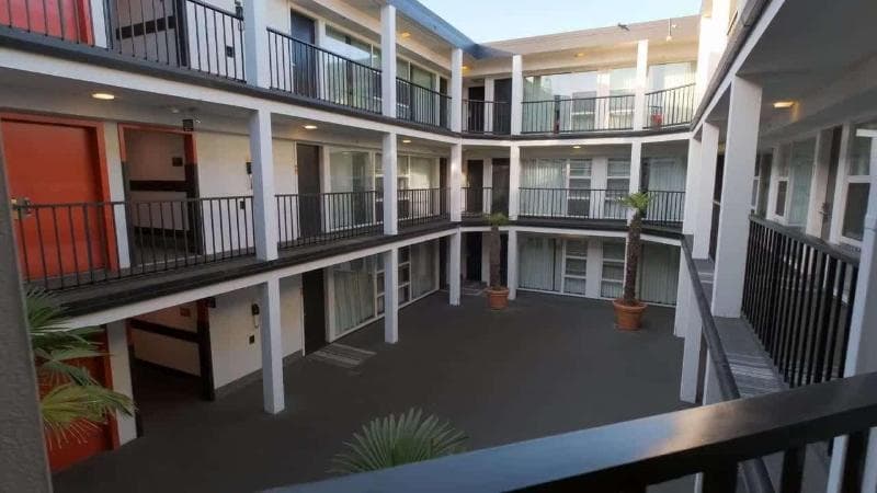 Americania Hotel 2