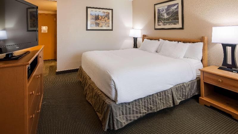 Best Western Sheridan Center 5