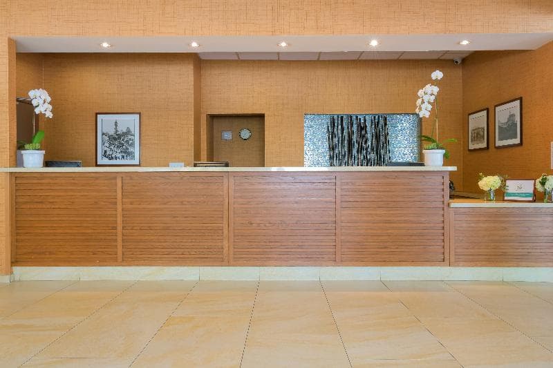 Gateway Hotel Santa Monica 3