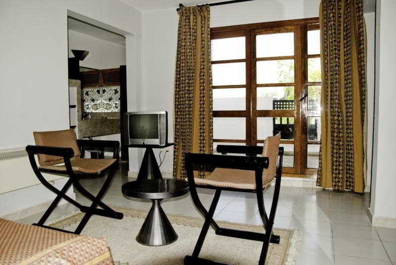 Hotel El Pueblo Tamlelt 3