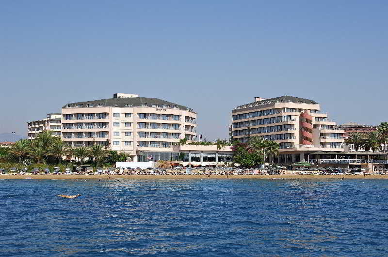 Aska Just In Beach photo 1