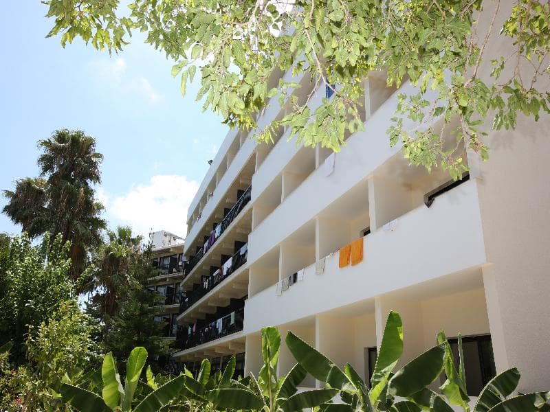 Veronica Hotel 2