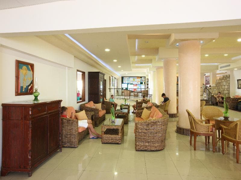 Veronica Hotel 4