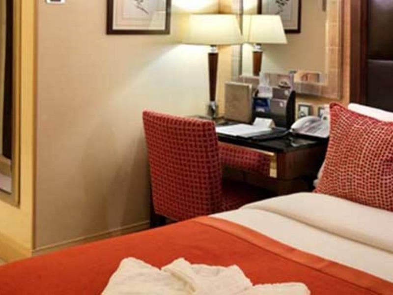 The Mandeville Hotel 4