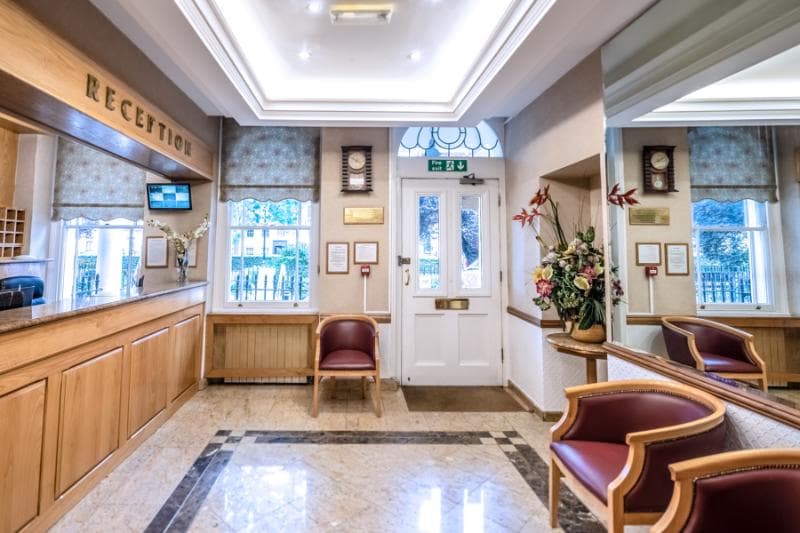 Nayland Hotel 4