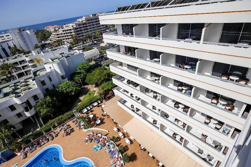 Coral Suites & Spa - Adults Only 3