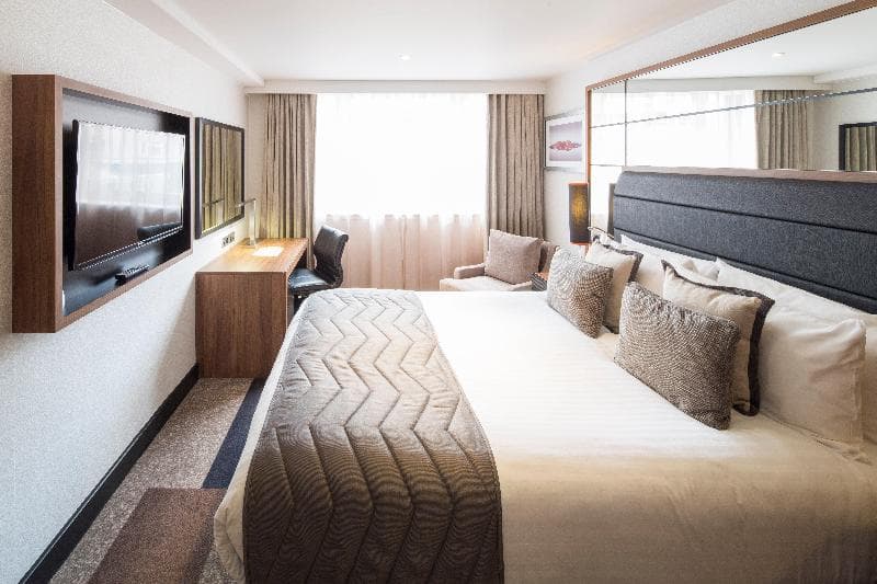 Crowne Plaza Gerrards Cross 5
