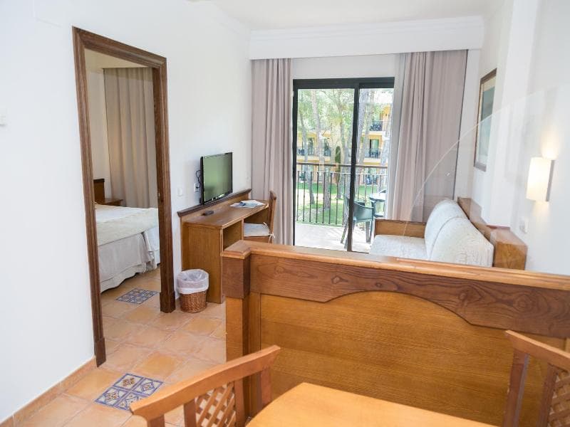 Vell Marí Hotel & Resort 5