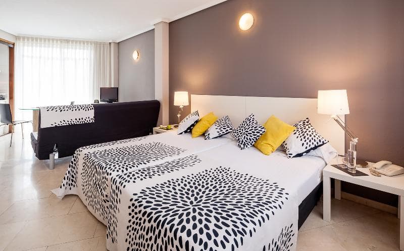 Aparthotel Sercotel Togumar 3