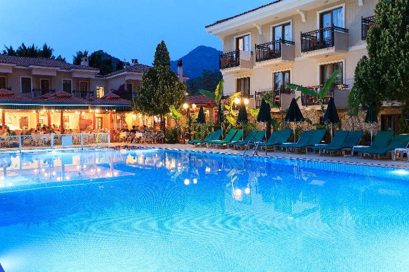 Perdikia Beach Hotel 3