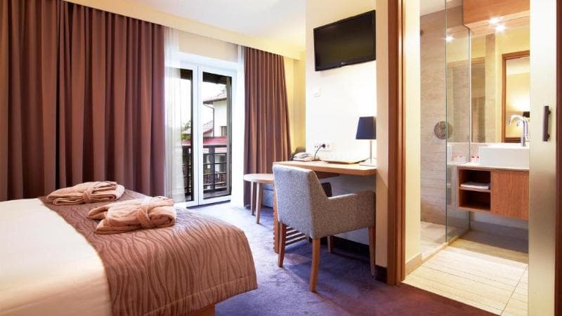 ANA Hotels Sport 5