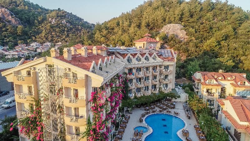 Grand Faros Hotel 4