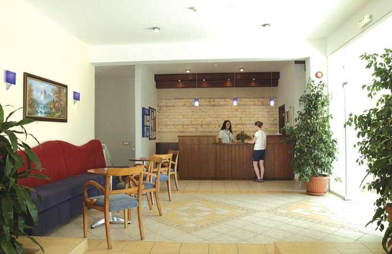 Petrosana Hotel Apts 5