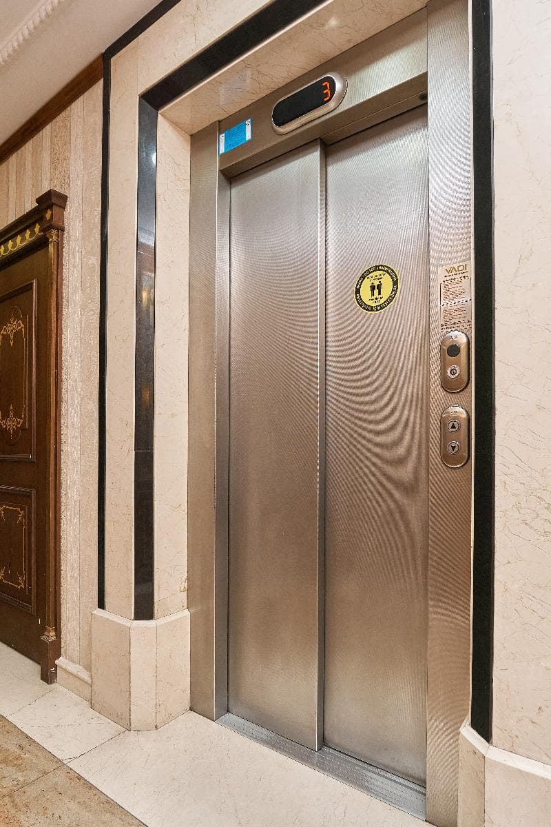 Best Western Empire Palace 5