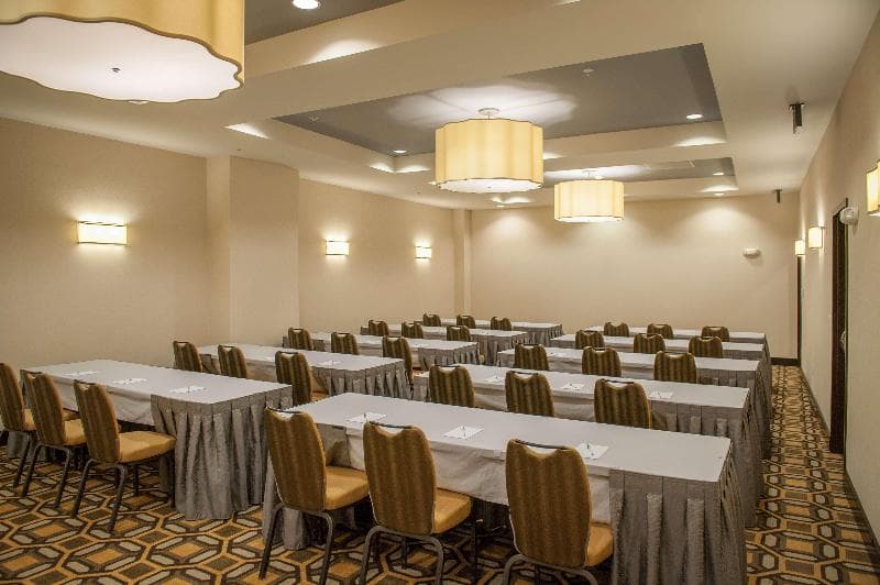 Hampton Inn & Suites New Orleans Downtown (French Quarter Ar photo 1