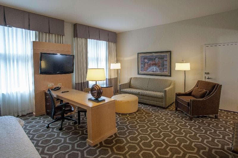 Hampton Inn & Suites New Orleans Downtown (French Quarter Ar 4