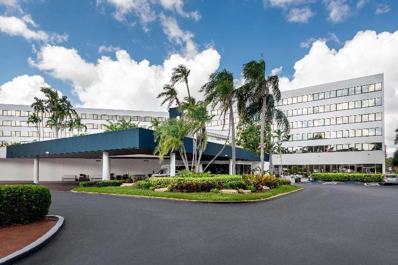 Sonesta Miami Airport 5