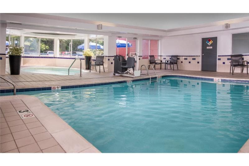 Fairfield Inn & Suites Dulles Airport 5