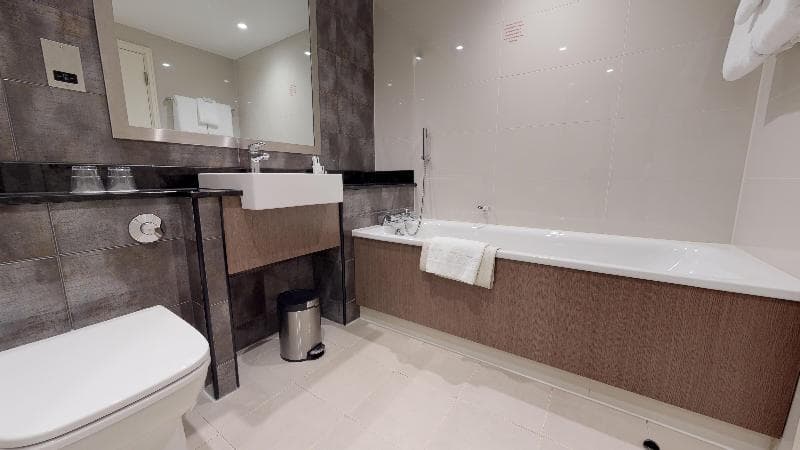 Holiday Inn London - Kensington High St. photo 1