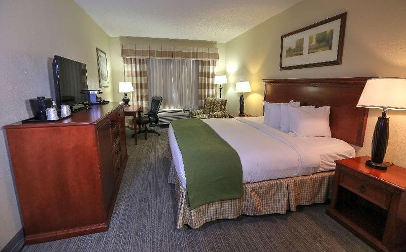 Country Inn & Suites by Radisson, Charlotte I-85 Airport, NC 5