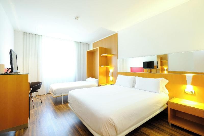 Hotel SB Icaria Barcelona 4