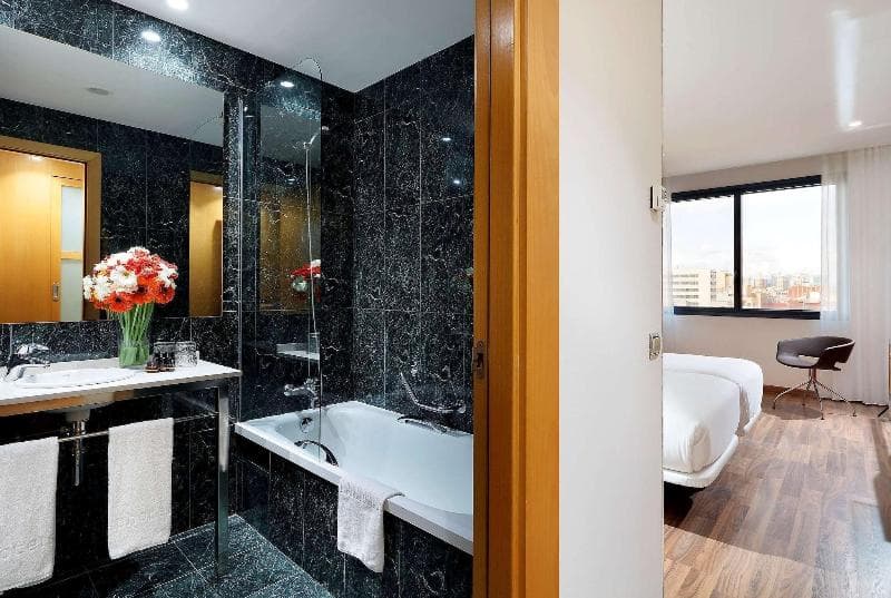 Hotel SB Icaria Barcelona 5