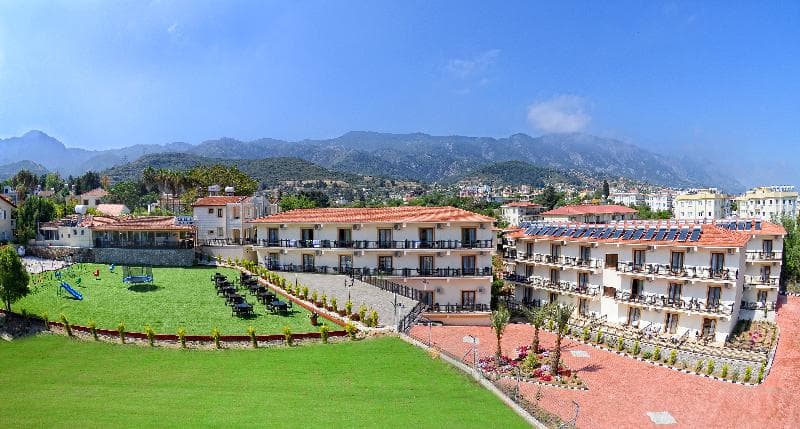 Riverside Garden Resort 4
