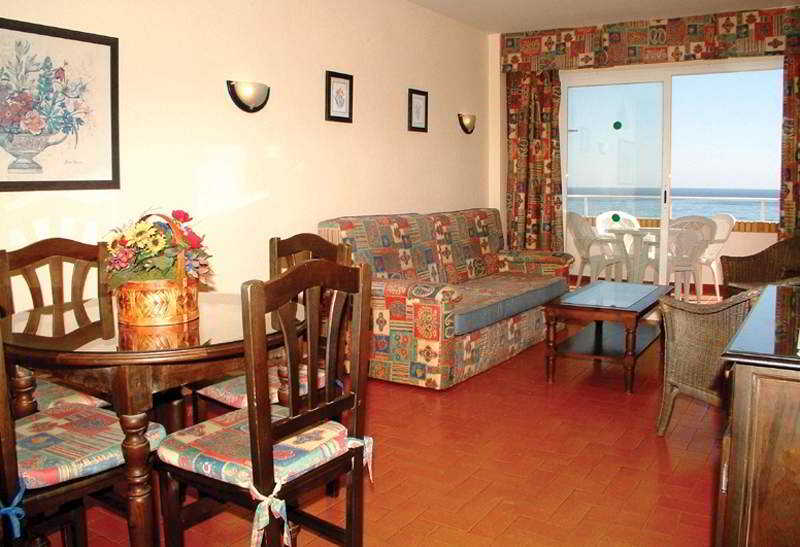 Apartamentos Buensol 4