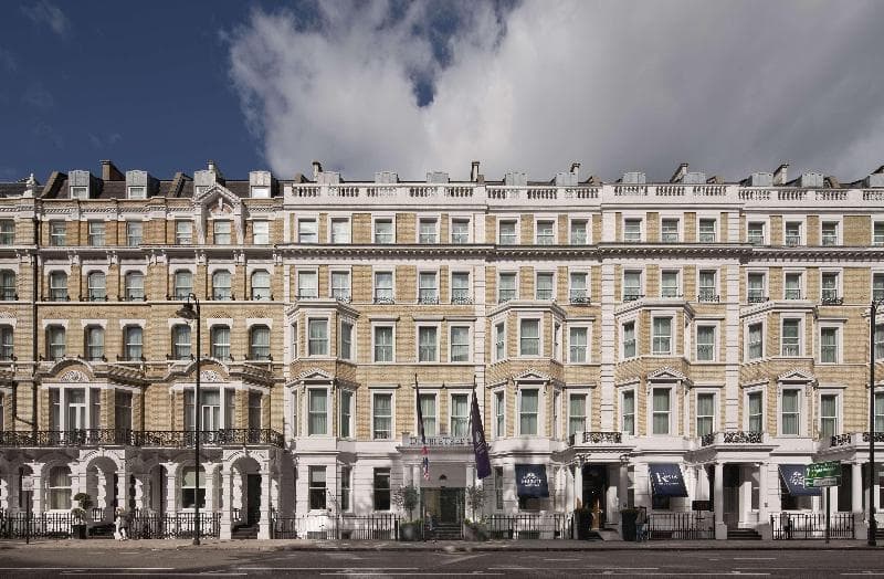DoubleTree by Hilton London Kensington 5