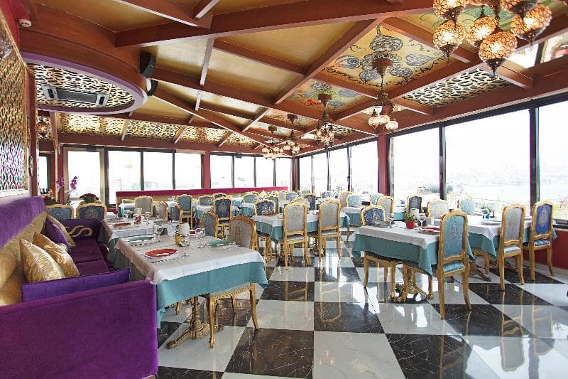 Seres Hotel 5