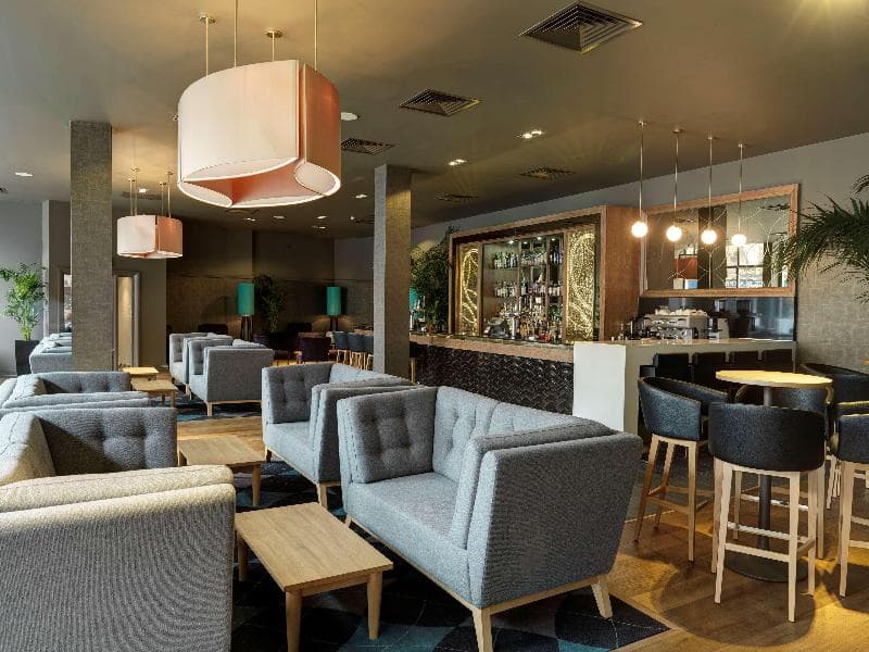 DoubleTree by Hilton Edinburgh City Centre photo 1