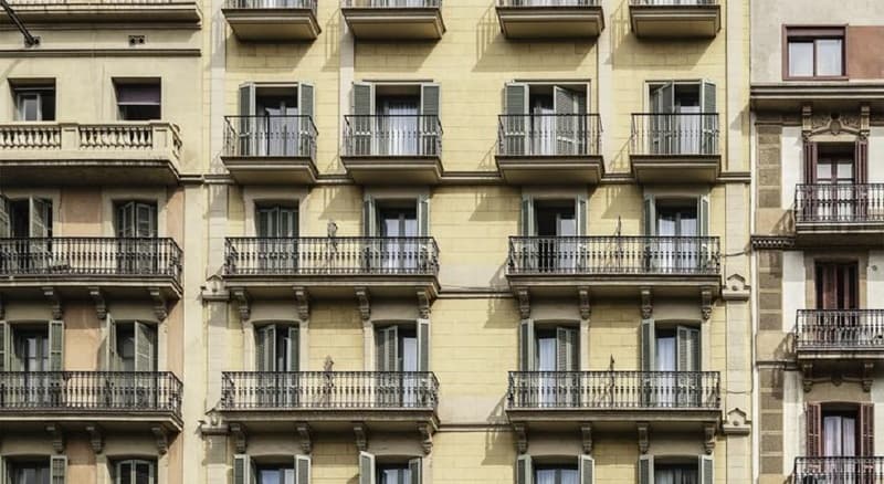 H10 Universitat Hotel - Adults Only 4